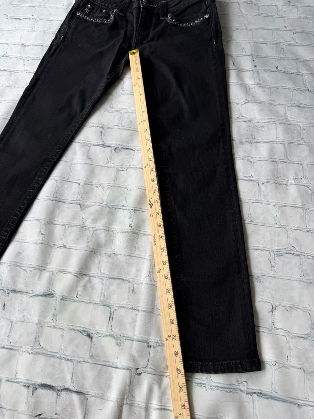 ✅ Miss Me Black Skinny Jeans with Studded Pockets size 28 - Picture 5 of 15